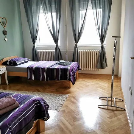 Srna Apartment
